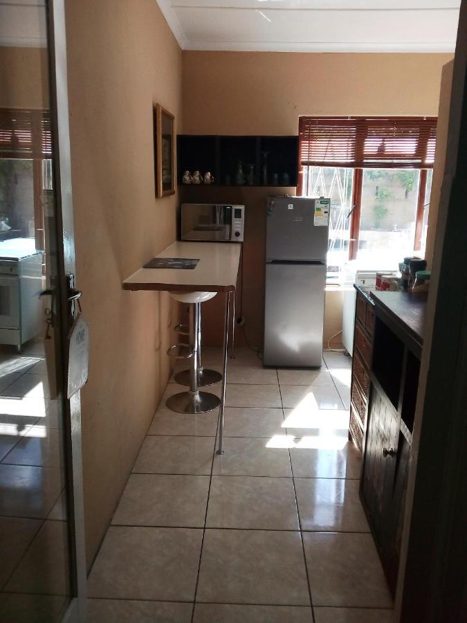 36 Df Strauss Street Apartment Kleinmond ภายนอก รูปภาพ