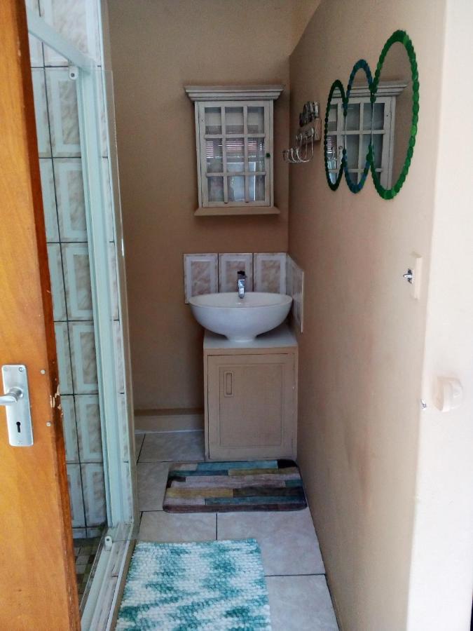 36 Df Strauss Street Apartment Kleinmond ภายนอก รูปภาพ